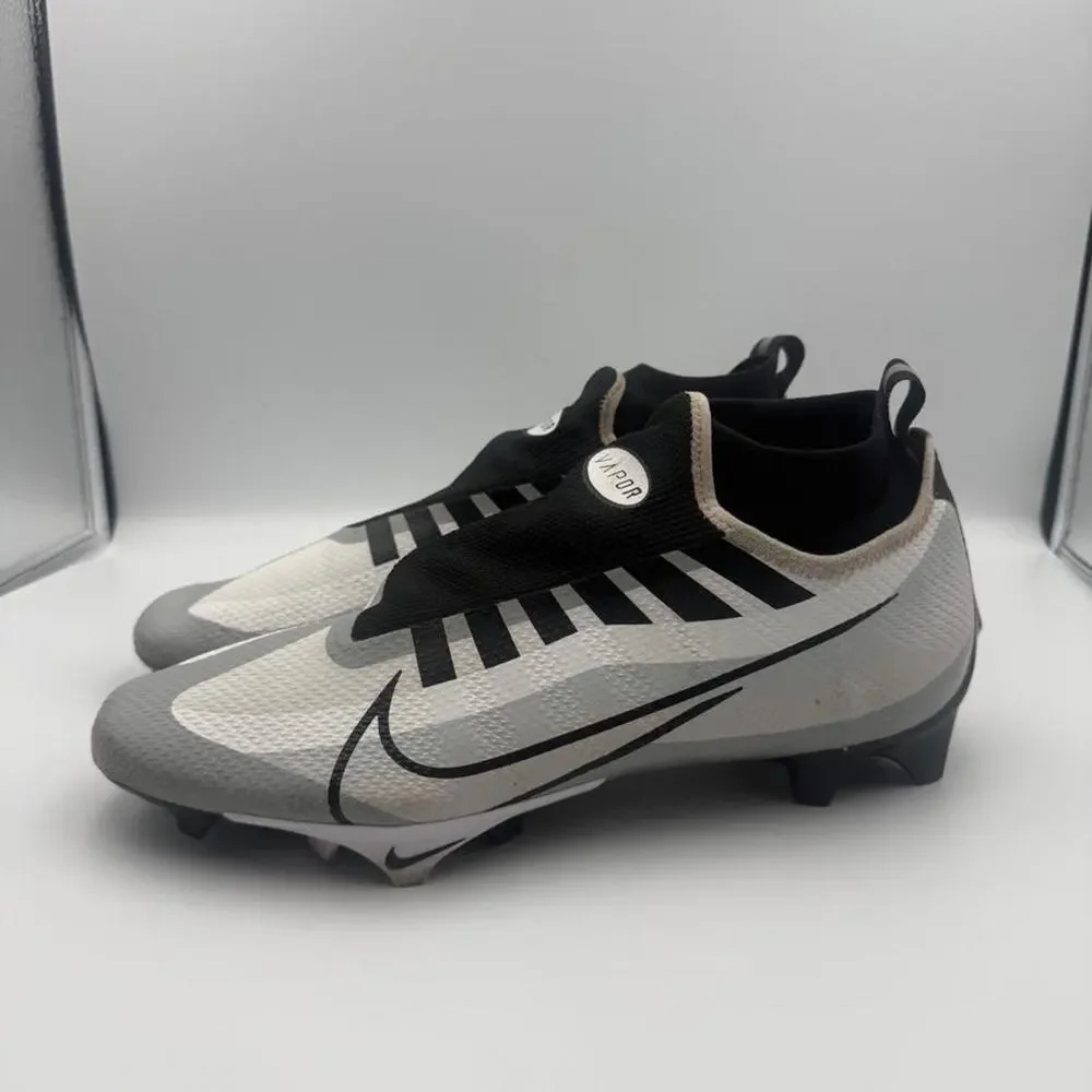 Nike Vapor Edge Pro 360 DQ3670-001 Football Cleats Mens Size 12. No box